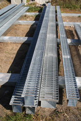 CHANNEL-WITH-GRATE-th